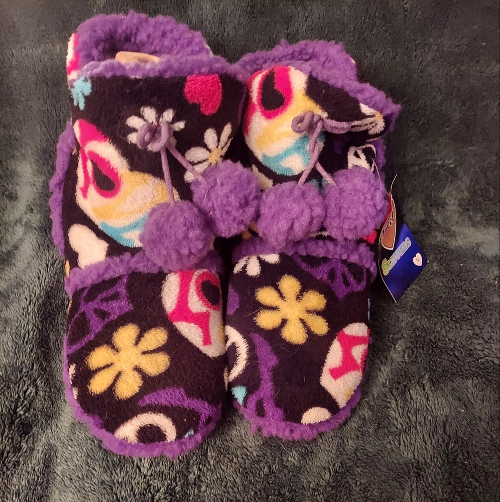 Women's Slippers M (7-8)